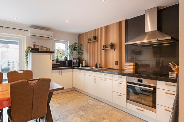 Medium property photo - Vouerweg 46, 6136 AL Sittard